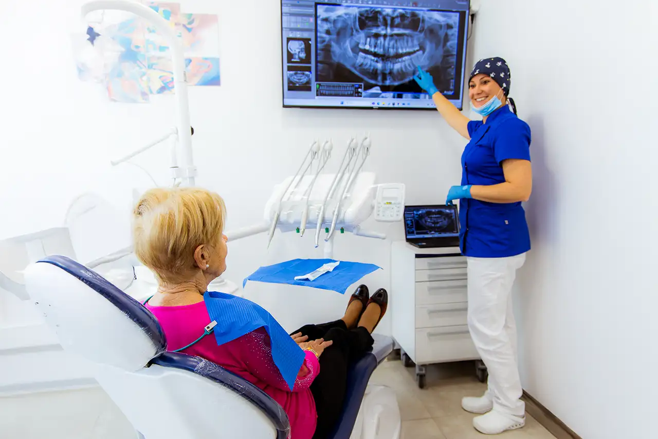 Televisioni Collegate a PC e Smartphone per Visualizzare Immagini - Dentisti Grottammare - Ortodonzia ed Estetica dentale