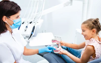 Prima visita dal dentista per bambini: quando andare e come prepararli senza paura